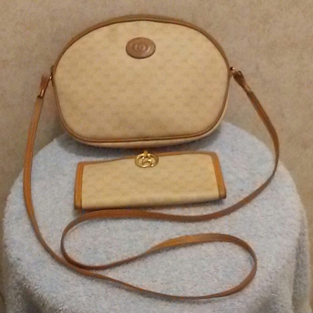 Vintage Gucci Bag and Wallet Set Signature Monogram Beige and Tan